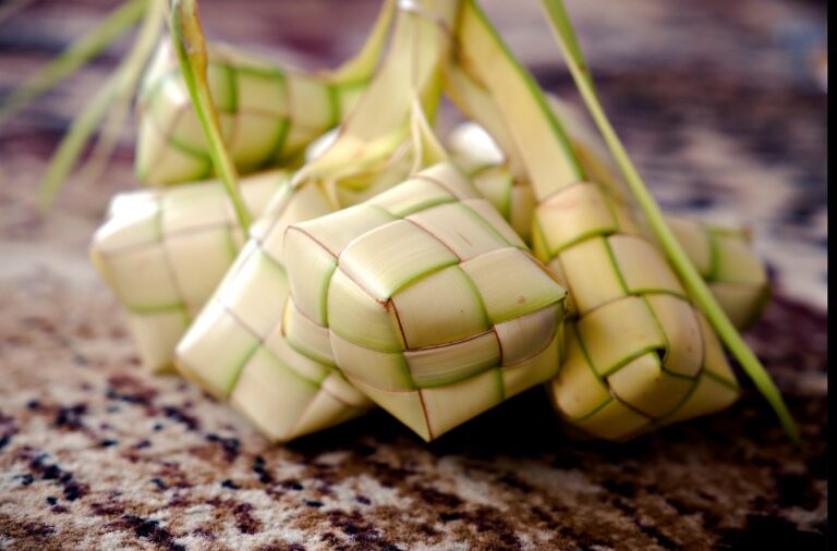 Lebaran Ketupat Bukan Sekadar Tradisi